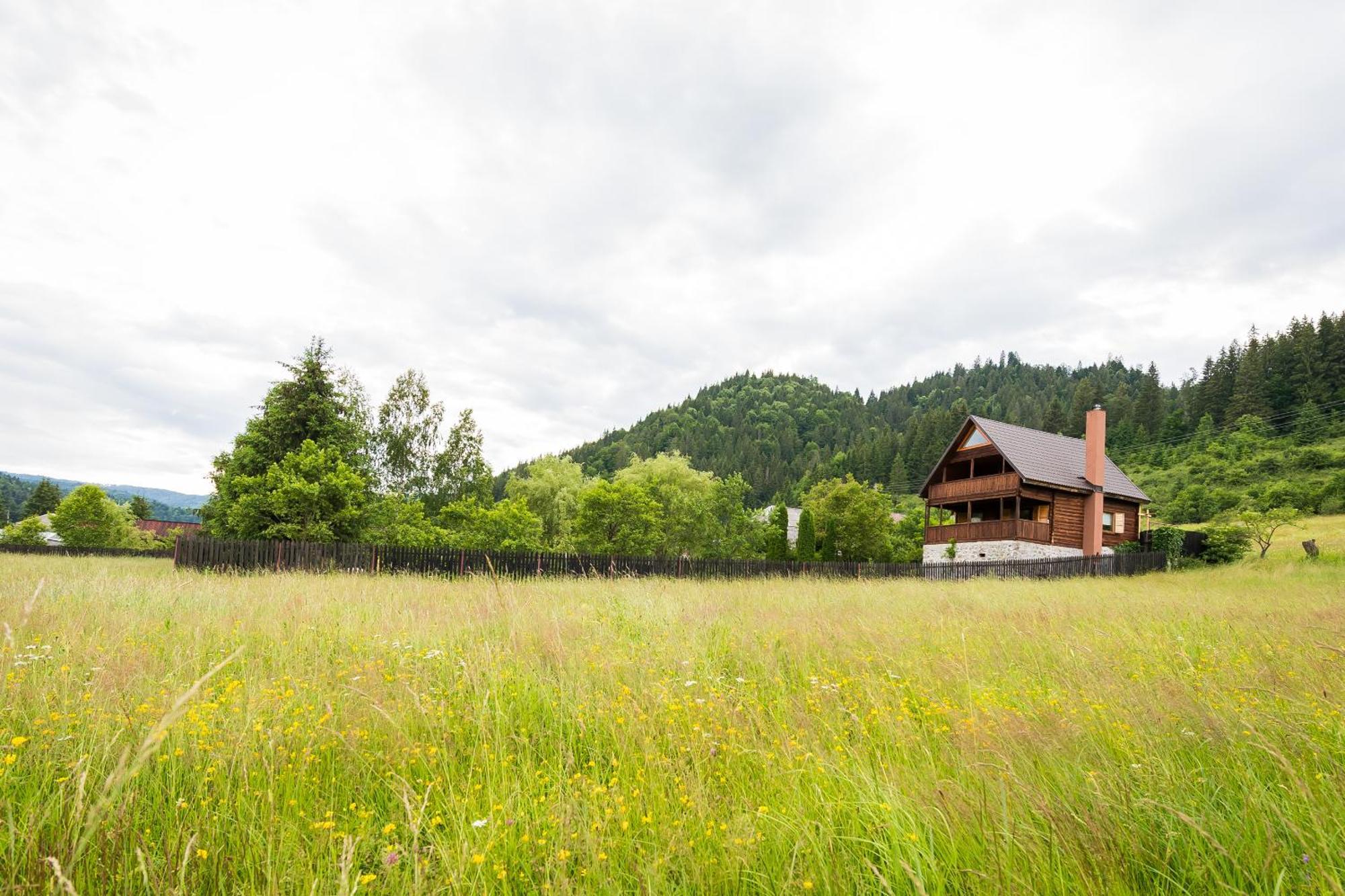 Chalet M Villa Lunca Bradului Exterior photo